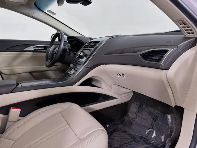 2017 Lincoln MKZ Select