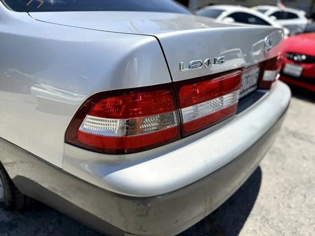 2000 Lexus ES 300 ES 300
