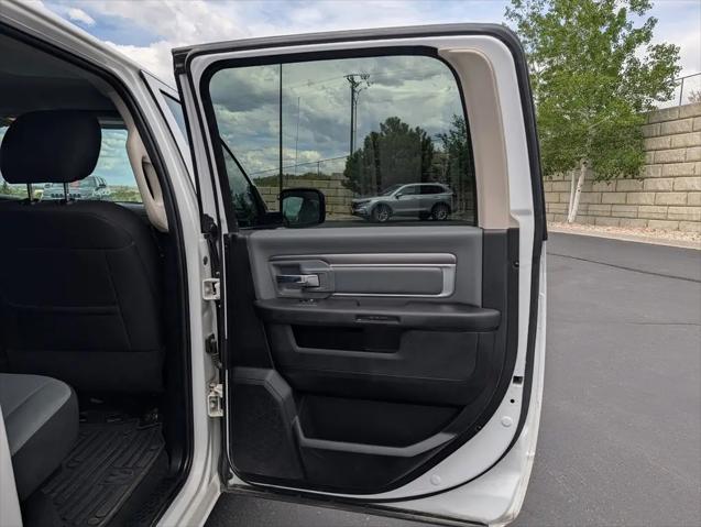 2022 Ram 1500 Classic SLT