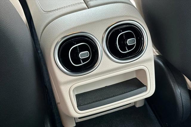 2024 Mercedes-Benz C-CLASS C 300 C 300