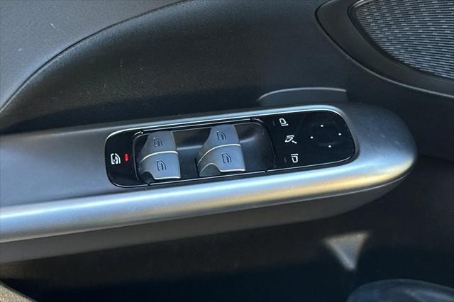 2025 Mercedes-Benz C-CLASS C 300 C 300