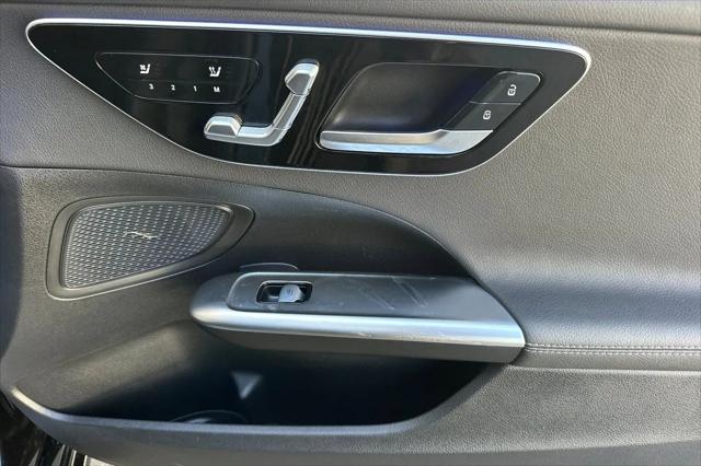 2025 Mercedes-Benz C-CLASS C 300 C 300