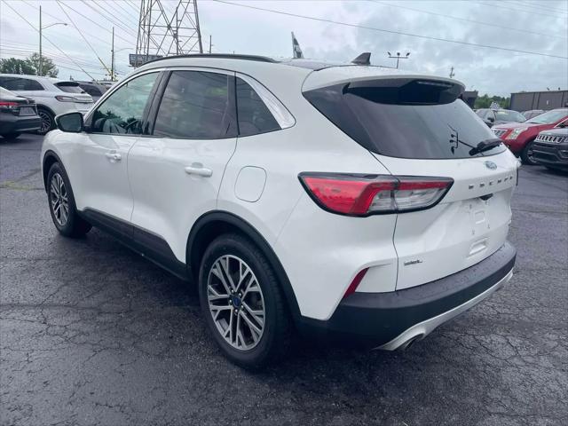 2020 Ford Escape SEL