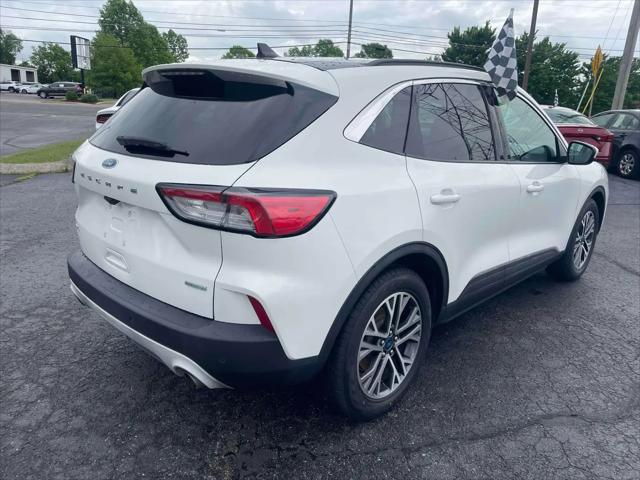 2020 Ford Escape SEL