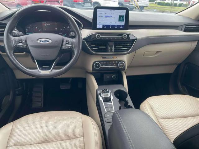 2020 Ford Escape SEL