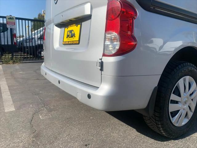 2020 Nissan NV200 Compact Cargo SV Xtronic CVT