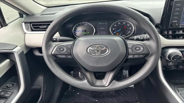 2022 Toyota RAV4 Hybrid XLE