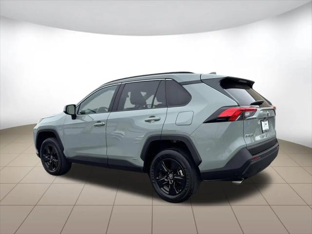 2022 Toyota RAV4 Hybrid XLE