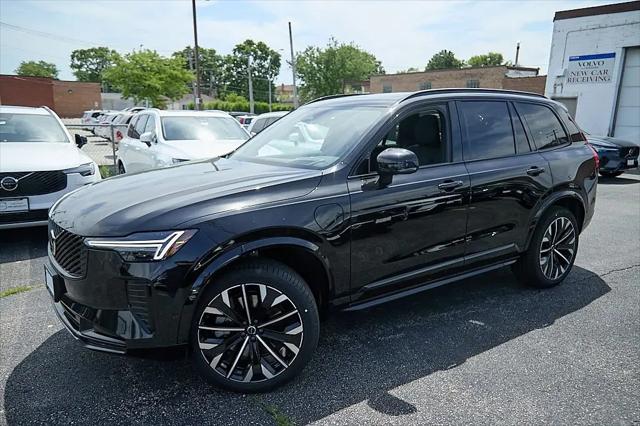 2026 Volvo XC90 Plug-In Hybrid Ultra Dark Theme, T8 AWD, Electric/Gasoline, 7 Seats
