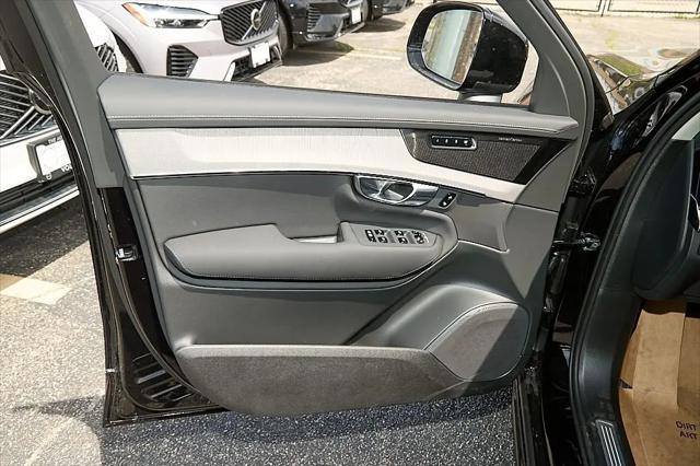 2026 Volvo XC90 Plug-In Hybrid Ultra Dark Theme, T8 AWD, Electric/Gasoline, 7 Seats