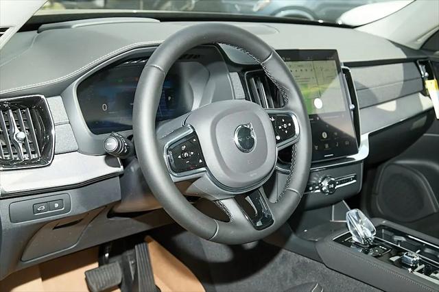 2026 Volvo XC90 Plug-In Hybrid Ultra Dark Theme, T8 AWD, Electric/Gasoline, 7 Seats