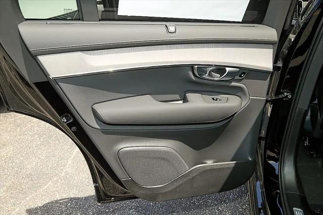 2026 Volvo XC90 Plug-In Hybrid Ultra Dark Theme, T8 AWD, Electric/Gasoline, 7 Seats