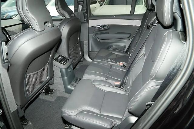 2026 Volvo XC90 Plug-In Hybrid Ultra Dark Theme, T8 AWD, Electric/Gasoline, 7 Seats