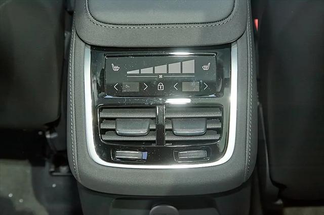 2026 Volvo XC90 Plug-In Hybrid Ultra Dark Theme, T8 AWD, Electric/Gasoline, 7 Seats