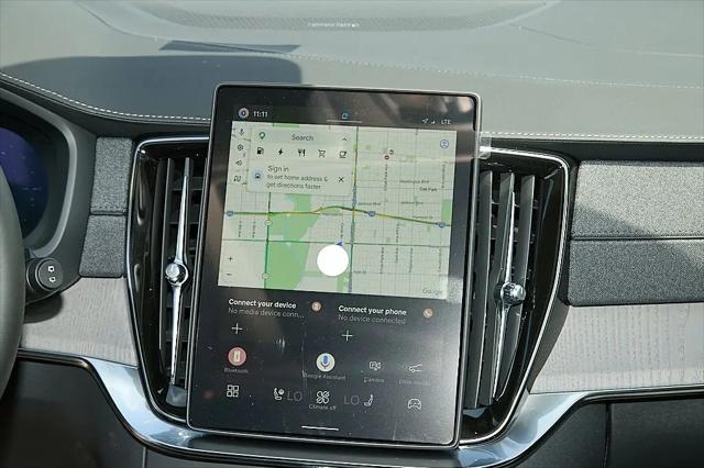 2026 Volvo XC90 Plug-In Hybrid Ultra Dark Theme, T8 AWD, Electric/Gasoline, 7 Seats