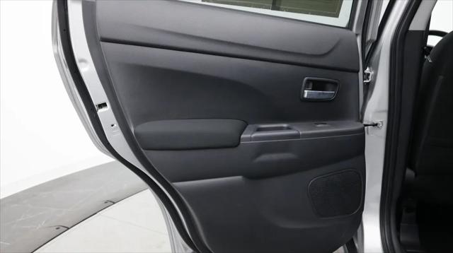 2024 Mitsubishi Outlander Sport ES