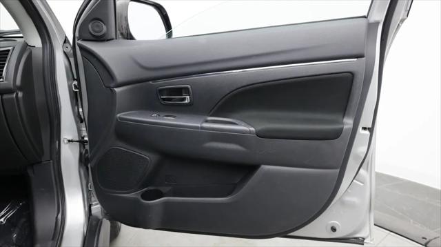 2024 Mitsubishi Outlander Sport ES
