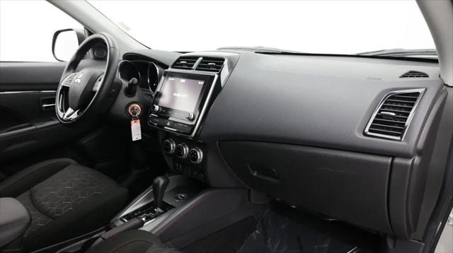 2024 Mitsubishi Outlander Sport ES
