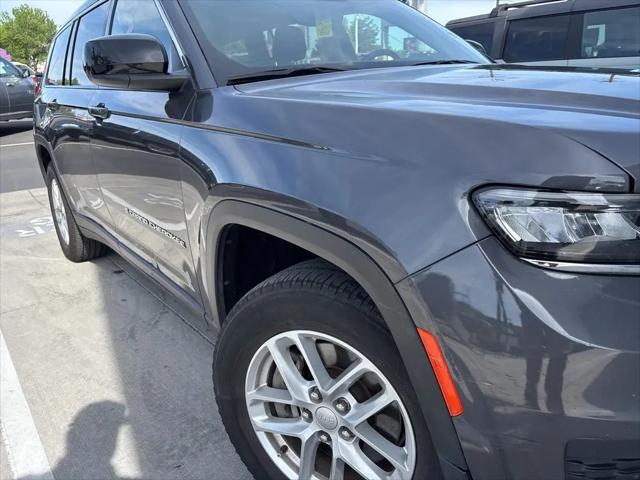 2021 Jeep Grand Cherokee Laredo 4x2