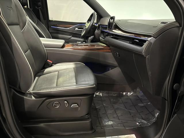 2023 Cadillac Escalade ESV 4WD Premium Luxury