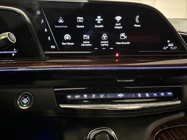 2023 Cadillac Escalade ESV 4WD Premium Luxury