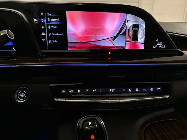 2023 Cadillac Escalade ESV 4WD Premium Luxury