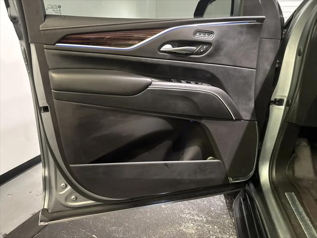 2023 Cadillac Escalade 4WD Premium Luxury