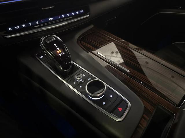 2023 Cadillac Escalade 4WD Premium Luxury