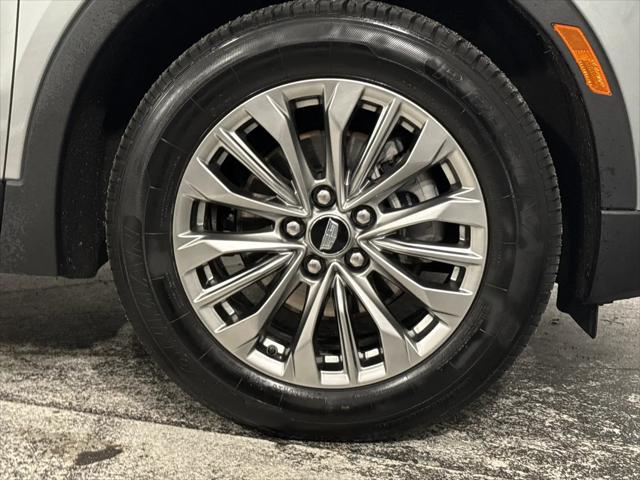 2025 Cadillac XT4 AWD Premium Luxury