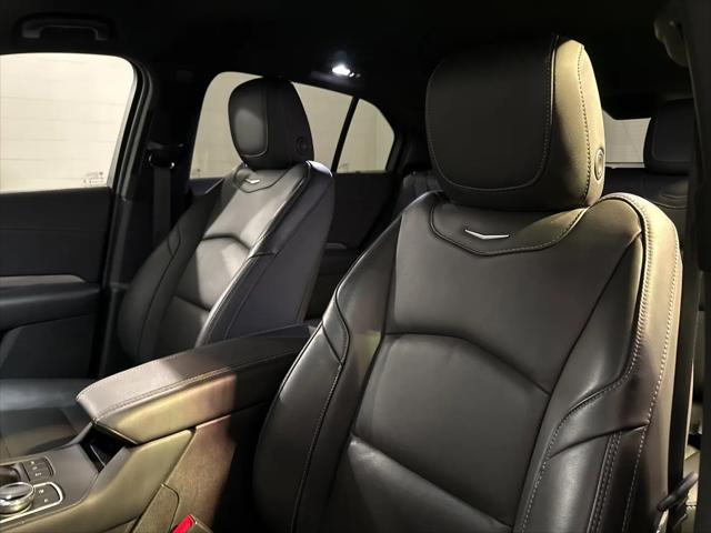 2025 Cadillac XT4 AWD Premium Luxury
