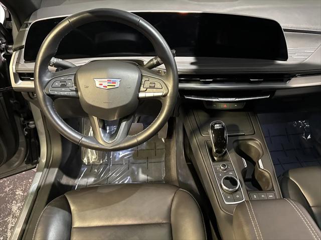2025 Cadillac XT4 AWD Premium Luxury