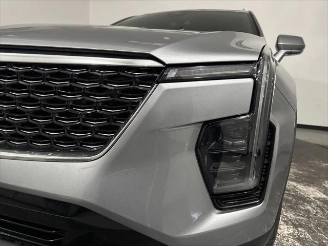 2024 Cadillac XT4 AWD Premium Luxury