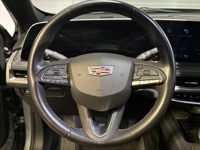 2024 Cadillac XT4 AWD Premium Luxury