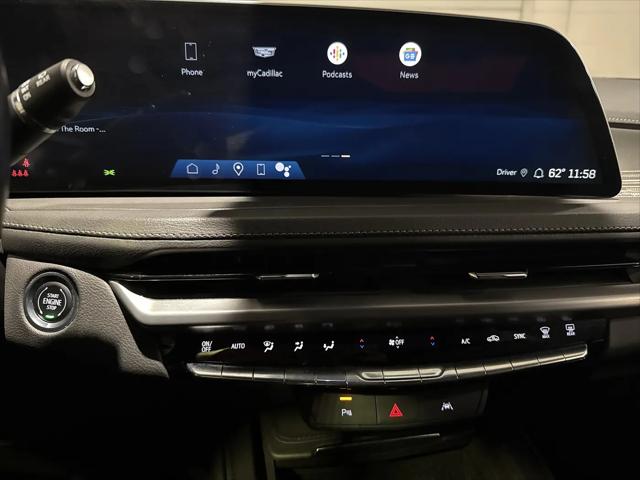2024 Cadillac XT4 AWD Premium Luxury