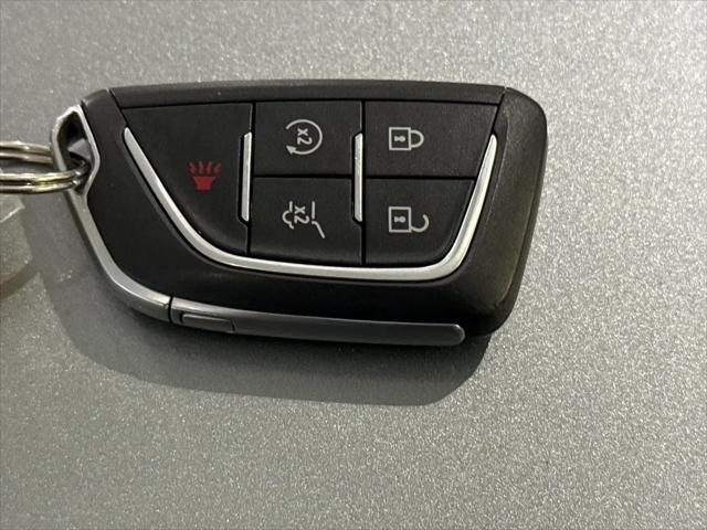 2024 Cadillac XT4 AWD Premium Luxury
