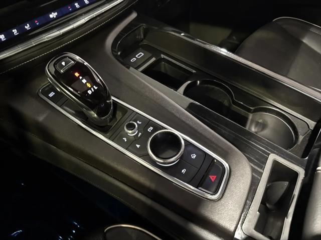 2022 Cadillac Escalade ESV 4WD Sport