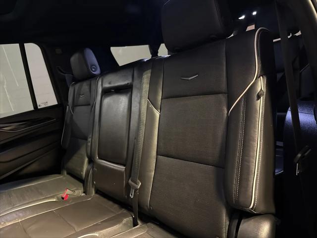 2022 Cadillac Escalade ESV 4WD Sport
