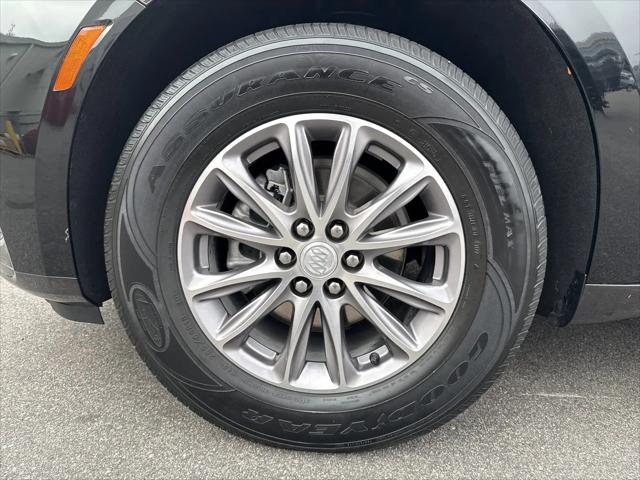 2022 Buick Enclave FWD Essence