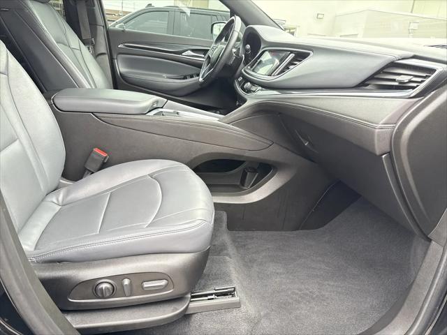 2022 Buick Enclave FWD Essence