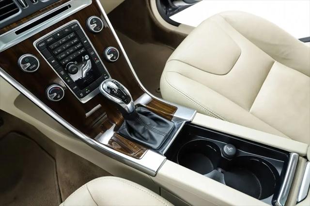 2015 Volvo XC60 T6 Premier Plus