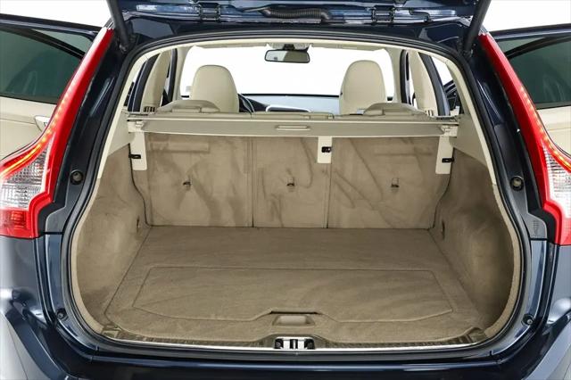 2015 Volvo XC60 T6 Premier Plus