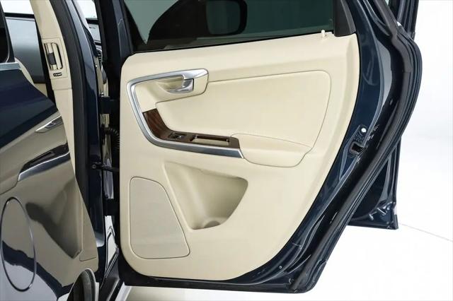 2015 Volvo XC60 T6 Premier Plus