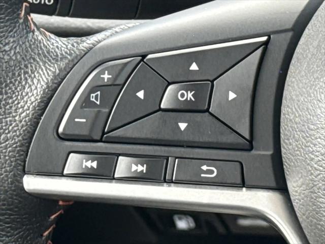 2023 Nissan Kicks SR Xtronic CVT