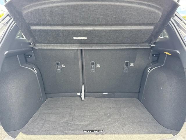 2023 Nissan Kicks SR Xtronic CVT