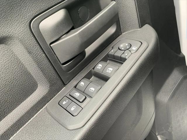 2026 Ram 3500 Tradesman Crew Cab 4x4 8' Box