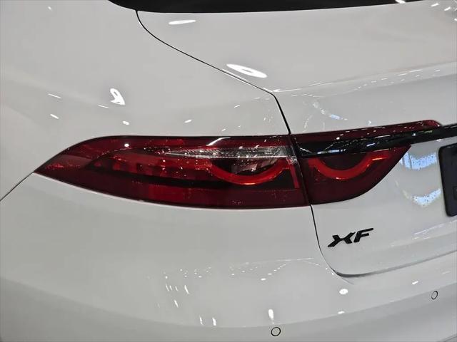 2023 Jaguar XF R-Dynamic SE P300 AWD Automatic