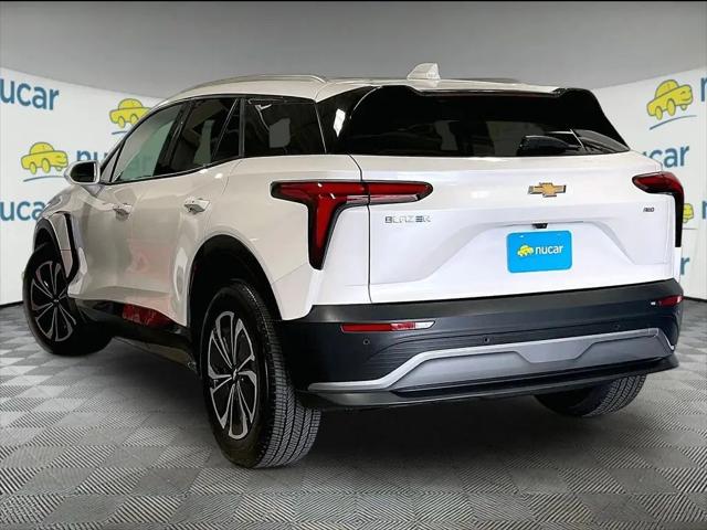 2024 Chevrolet V Blazer eAWD 2LT