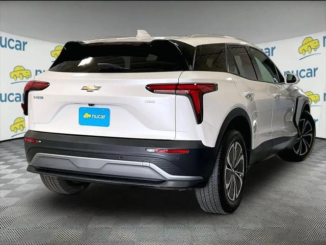 2024 Chevrolet V Blazer eAWD 2LT