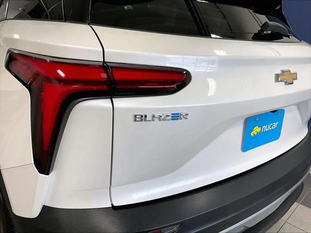 2024 Chevrolet V Blazer eAWD 2LT