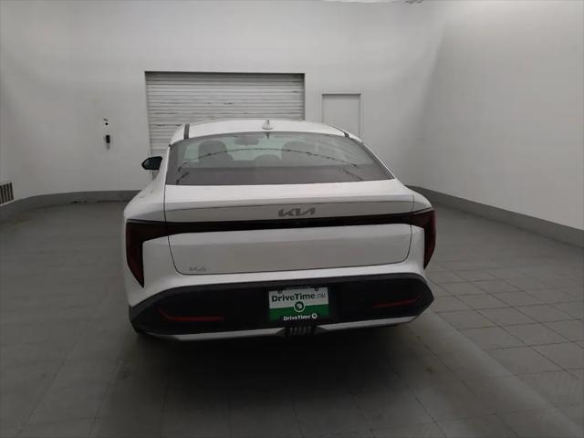 2025 Kia K4 LXS